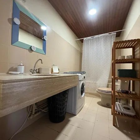 Chez Zelie Apartment